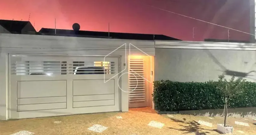 Casa com 3 quartos à venda na Rua Santa Helena, 206105, Jardim Estoril, Marília