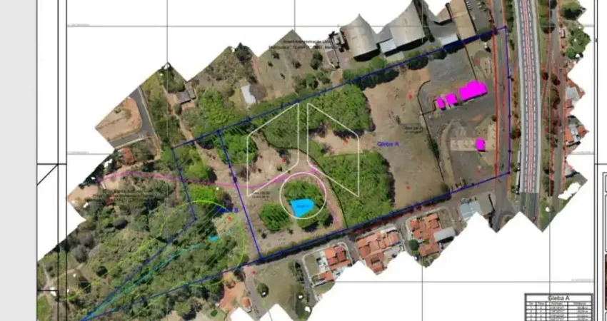 Terreno comercial à venda na Avenida Francisco dos Santos Vasconcelos, 69, Cavalieri II, Marília