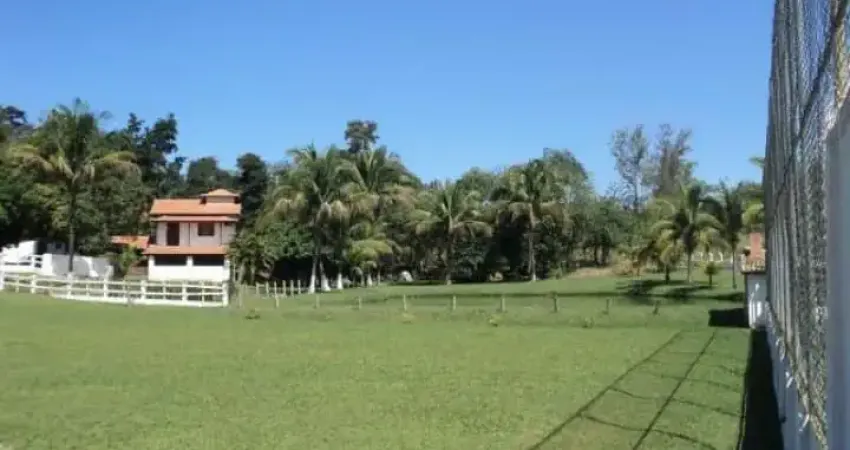 Excelente área comercial próximo ao centro de itaborai para investimentos como condomínio, lojas entre outros oportunidade única.