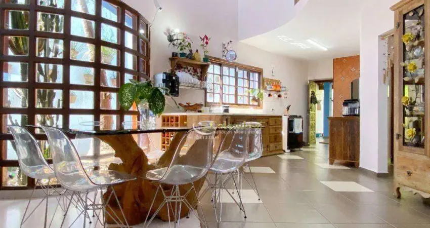 Sobrado com 3 dormitórios à venda, 226 m² por R$ 1.600.000 - Jardim Alvorada - Santo André/SP