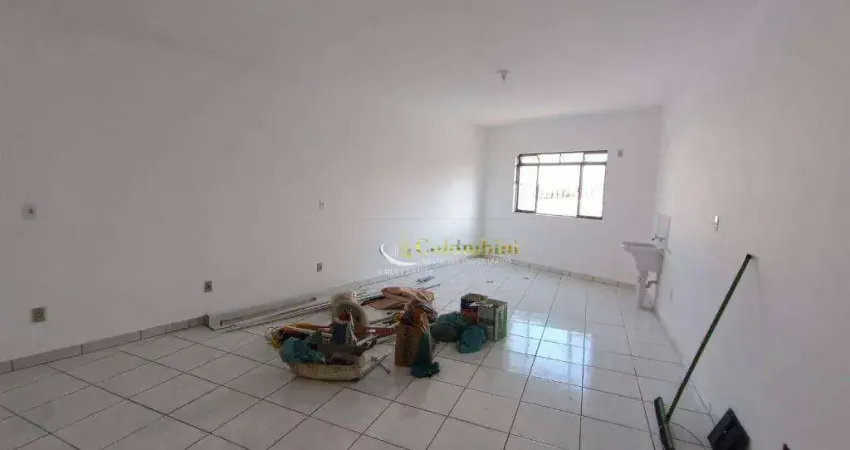 Studio com 1 dormitório para alugar, 50 m² por R$ 1.525,01/mês - Vila Palmares - Santo André/SP