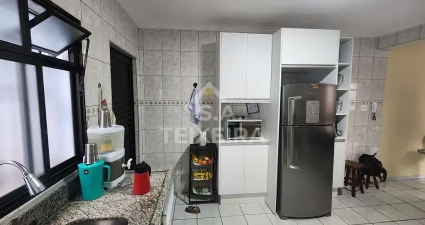Casa com 3 quartos à venda na Rua Cristóvão Colombo, --, Vila América, Santo André