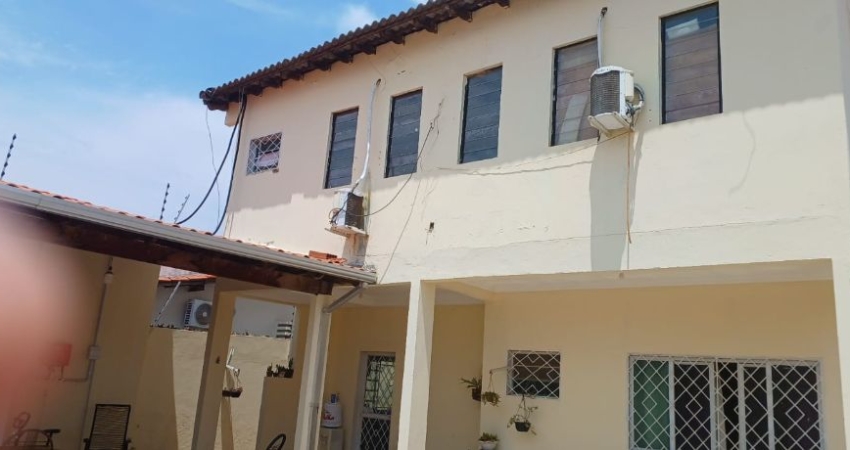 SOBRADO A VENDA  NO MORADA DO OURO 2