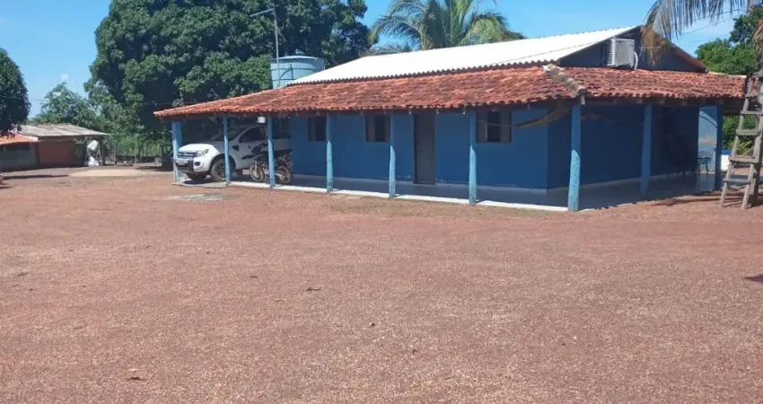Fazenda com 1 sala à venda na fazenda corego fundo, km 72, Zona Rural, Acorizal