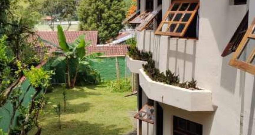BELO IMÓVEL RESIDENCIAL NO CENTRO DE SÃO FRANCISCO XAVIER