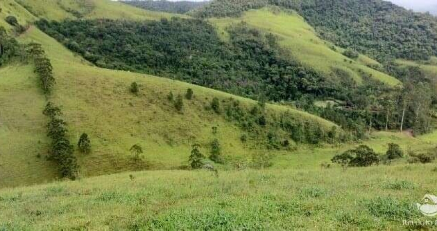 TERRENO EM SÃO FRANCISCO XAVIER COM LINDA VISTA, NASCENTES E CACHOEIRA