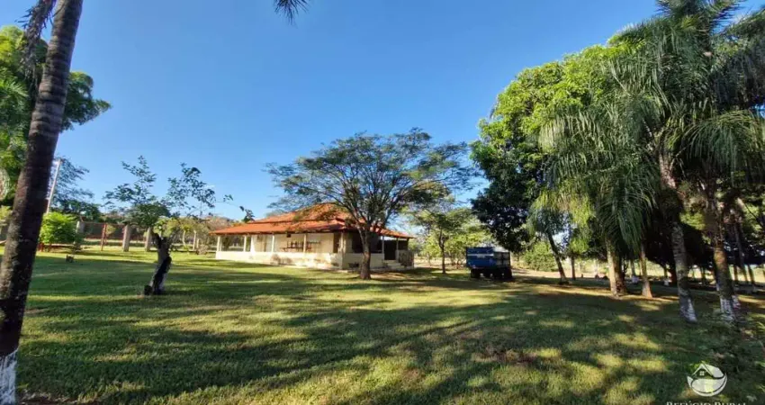 FAZENDA LINDÍSSIMA COM EXCELENTE ESTRUTURA - IMPERDÍVEL!