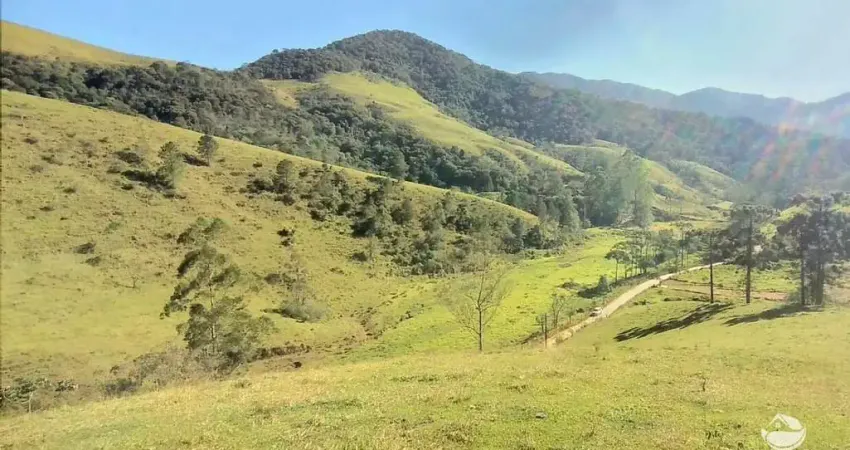 SÍTIO COM VISTA ESPETACULAR EM SÃO FRANCISCO XAVIER/SP