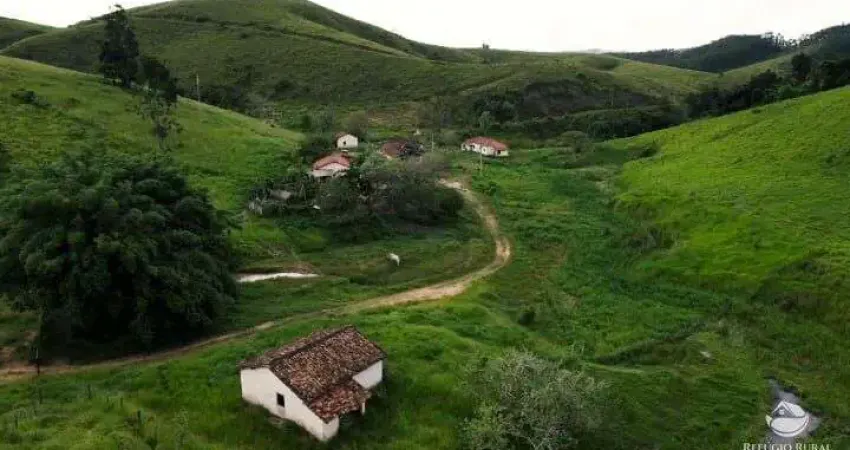 Fazenda à venda no Centro, Santa Branca 