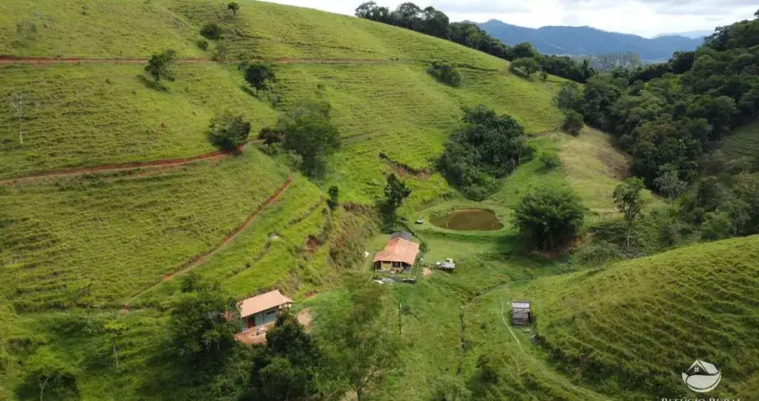 SÍTIO INCRÍVEL COM CASA E CHALÉ EM SÃO JOSÉ DOS CAMPOS/SP