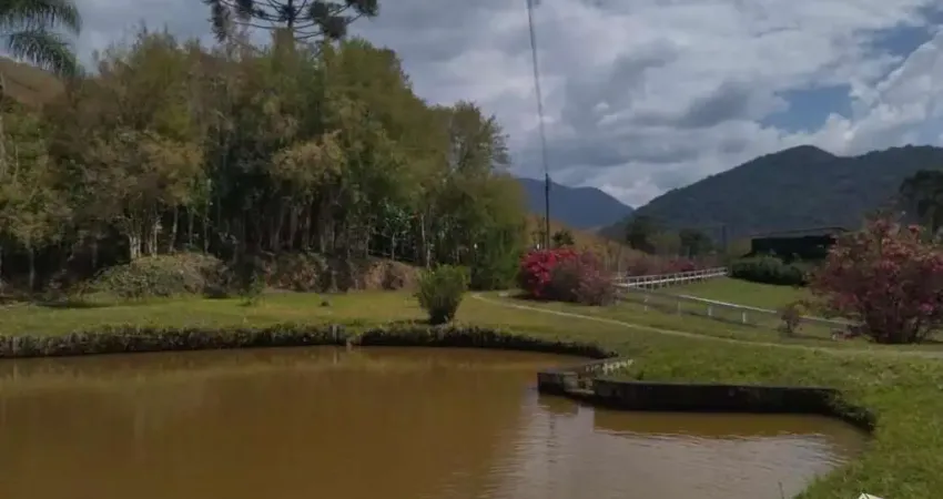 Chácara / sítio com 3 quartos à venda no Centro, Sapucaí-Mirim 