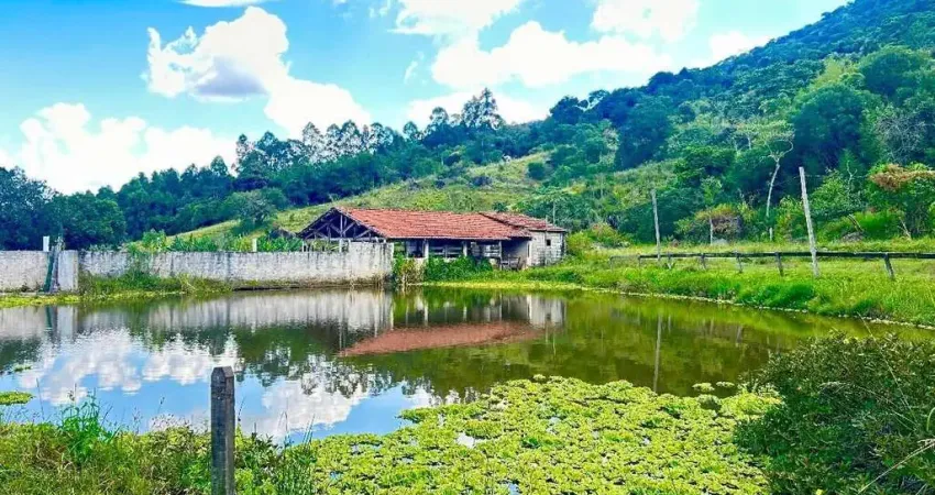Chácara / sítio com 3 quartos à venda no Centro, Joanópolis 