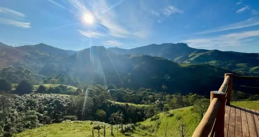 Sítio espetacular com 2 belas casas em são francisco xavier/sp