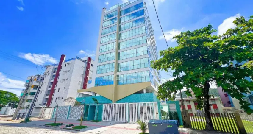 Apartamento com Piscina Privativa, Mobiliado, 3 Suítes, à venda por R$ 1.920.000 - Centro - Guaratuba/PR