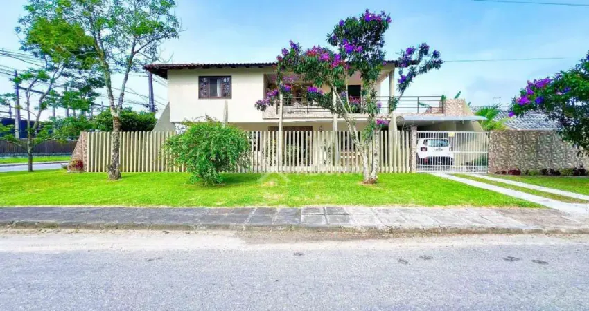 Casa com 4 dormitórios à venda, 251 m² por R$ 1.390.000,00 - Cohapar - Guaratuba/PR