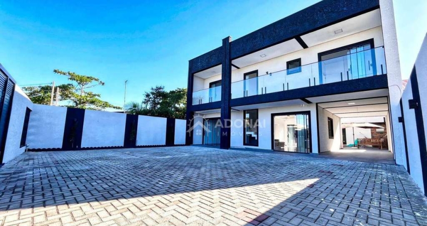 Sobrado com 5 dormitórios à venda, 350 m² por R$ 1.600.000,00 - Barra do Saí - Guaratuba/PR