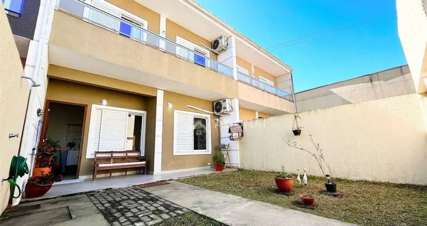 Sobrado com 3 dormitórios à venda, 160 m² por R$ 625.000,00 - Eliana - Guaratuba/PR