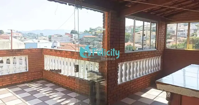Sobrado com 3 dorms, 2 vagas, 192m2 na Vila Bonilha