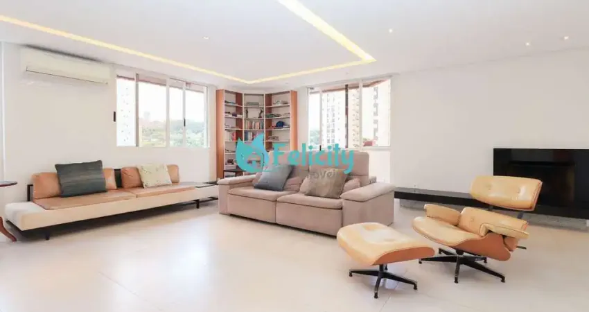 Apartamento com 2 suítes, 4 vagas, 204m2 em Pinheiros