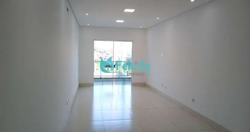 Sobrado NOVO com 3 suítes, 3 vagas, 210m2 na Vila Mangalot