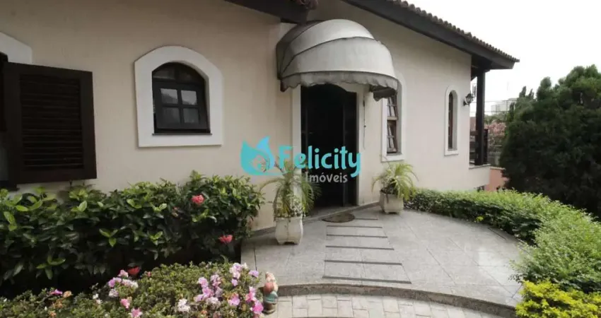 Casa Térrea com 3 dorms, 1 suíte, 4 vagas, 221m2 no City América