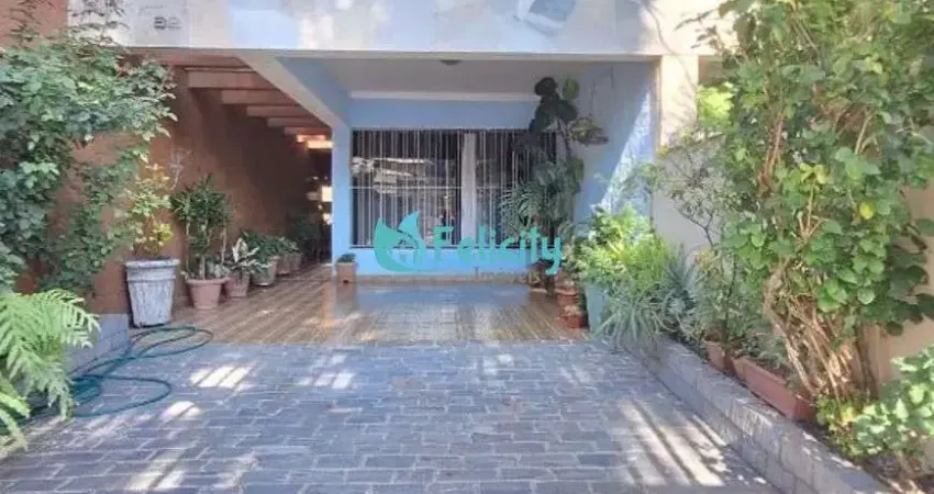 Sobrado com 3 dorms, 1 suíte, 4 vagas, 150m2 no Pq. São Domingos