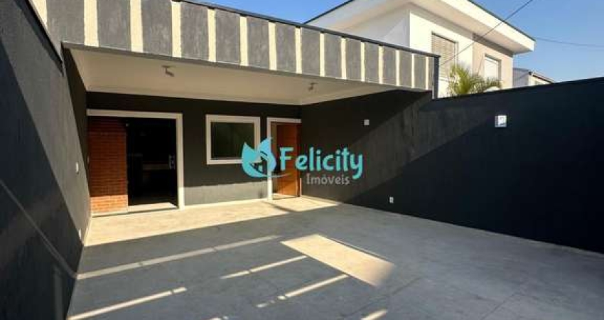 Casa Térrea com 3 dormitórios, 1 suíte, 115m2 na Chácara Inglesa.