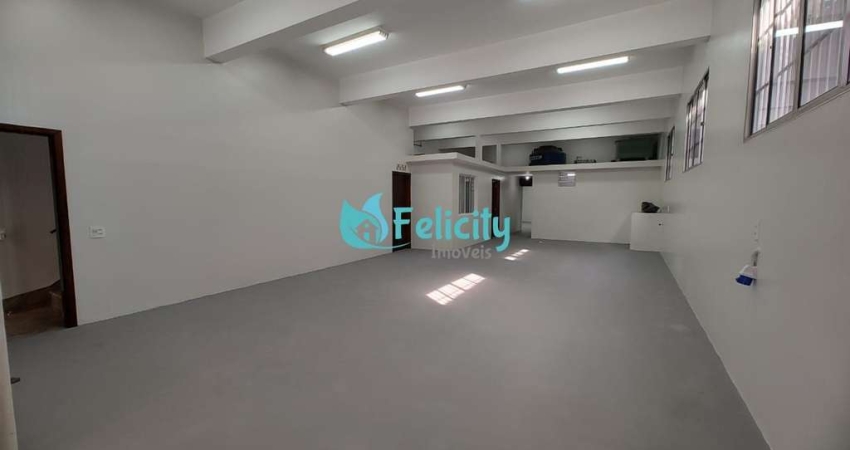 Prédio comercial com 490m2, 2 salas, 3 vagas no Jardim Santo Elias