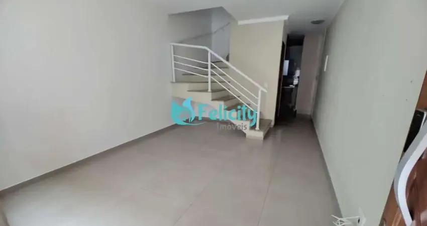 Sobrado de Condomínio com 2 suítes, 2 vagas, 64m2 na Vila Boaçava