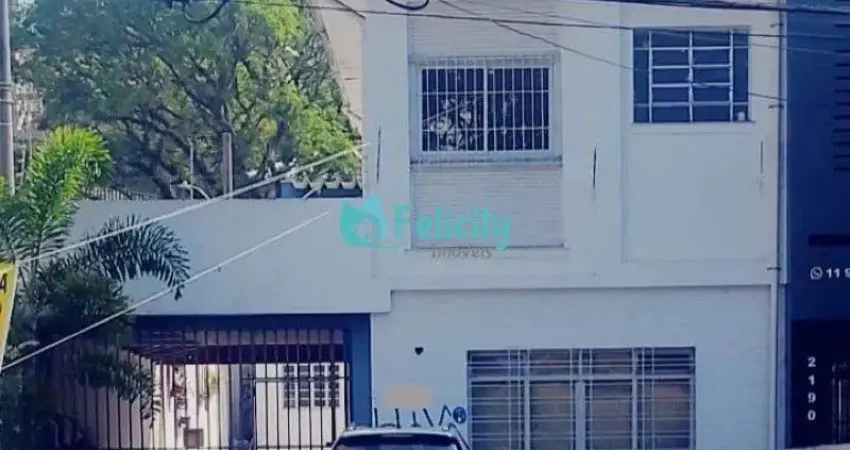 Casa Comercial com 230m2, 8 salas, 2 vagas na Vila Pompéia