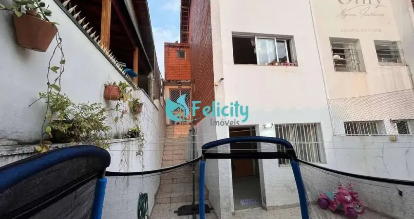 Sobrado com 3 dorms, 2 vagas, 86m2 no Conj. Res. Vista