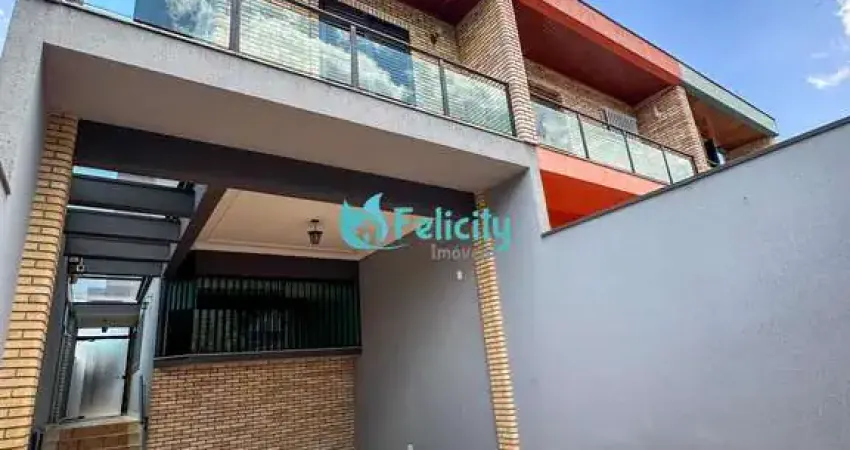 Sobrado com 4 dorms, 2 suítes, 4 vagas, 174m2 na vila pereira barreto