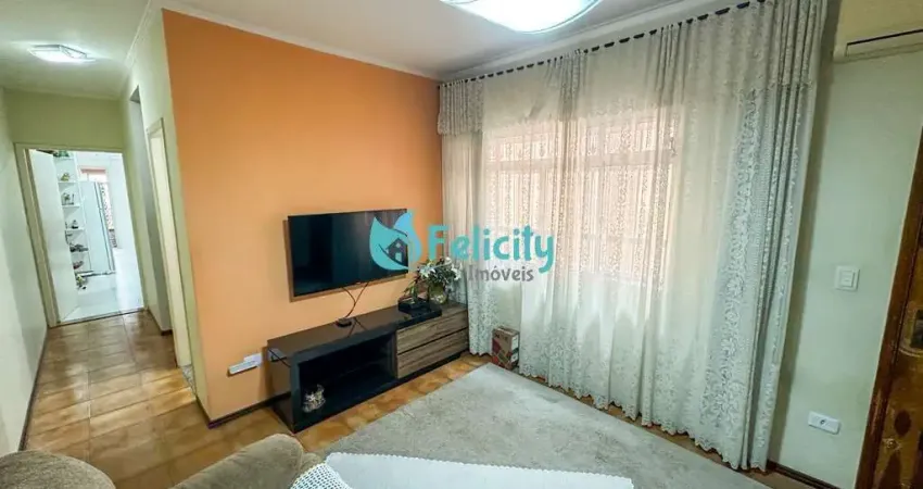 Sobrado com 3 dorms, 1 suíte, 2 vagas, 132m2 no conj. res. vista verde