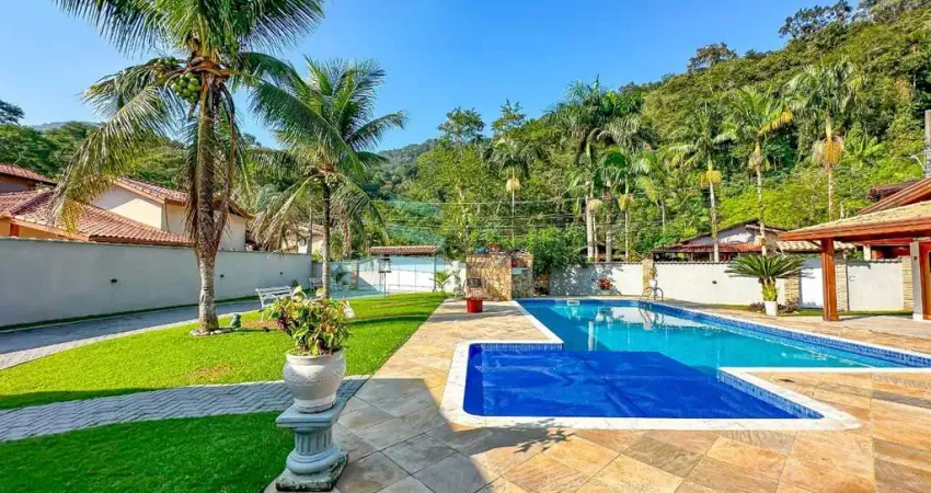 Casa com 4 quartos à venda na Rua Guaivira, 437, Mar Verde, Caraguatatuba