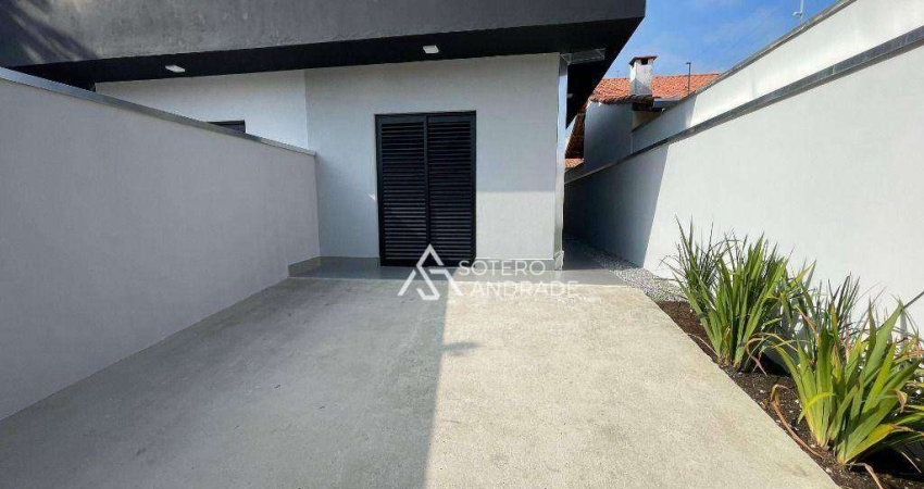 Casa com 2 quartos à venda na Avenida Maria de Lourdes da Silva Kfouri, 692, Massaguaçu, Caraguatatuba