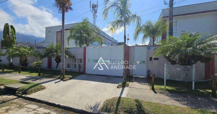 Lindo villagio a venda na praia Massaguaçu
