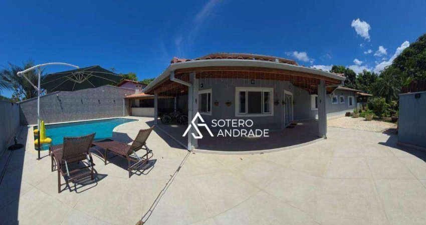 Maravilhosa casa com 280m² de área construída dentro do Mar Verde na praia da Mocóca