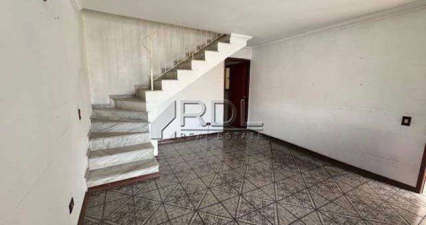 CONFORTAVEL SOBRADO LOCAL NOBRE DO BAIRRO!