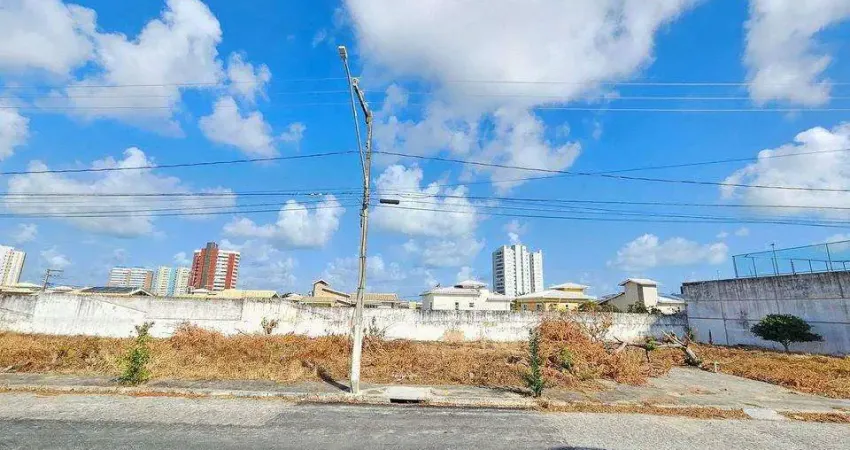 Terreno à venda na Rua João Carvalho de Aragão, 100, Atalaia, Aracaju