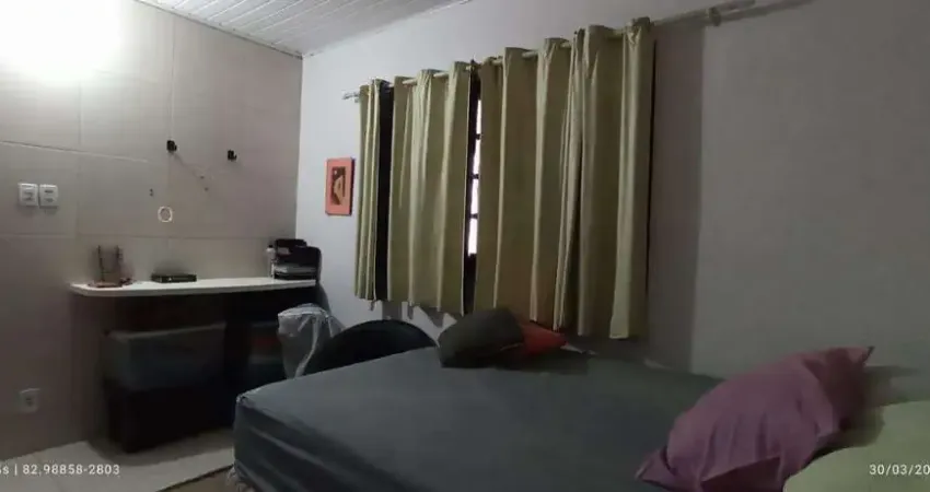 Casa à venda em rua pública, RIACHO , Maceió, AL