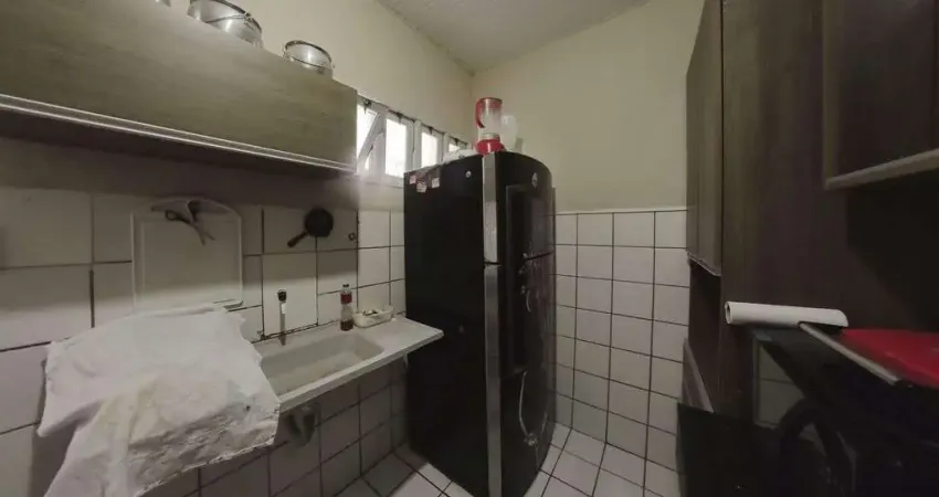 Casa com 3 quartos à venda na Rua Josefa Alvina de Almeida Siqueira, 200, Aruana, Aracaju