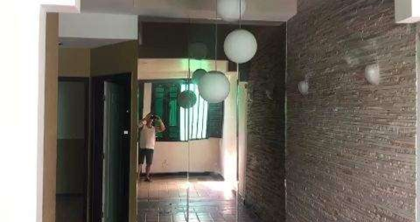 Casa com 3 quartos à venda na Avenida Padre Nestor Sampaio, 100, Luzia, Aracaju