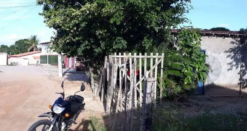 Casa à venda em rua pública, CENTRO, Canavieiras, BA