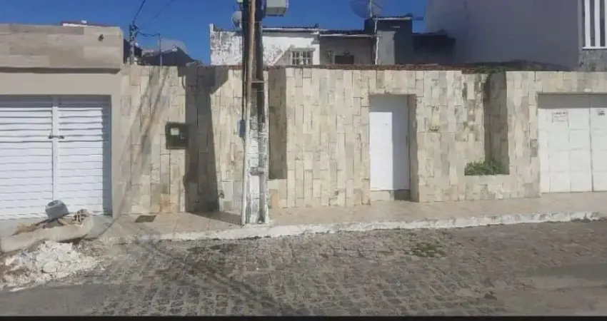 Casa à venda em rua pública, PEREIRA LOBO , Aracaju, SE