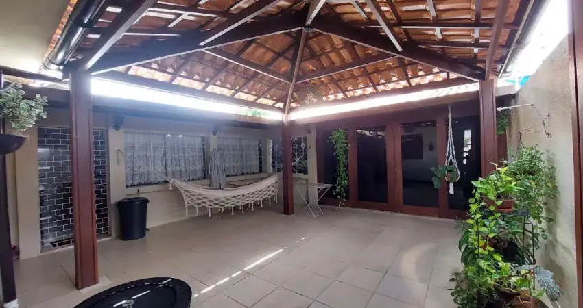 Casa à venda em rua pública, ANTARES , Maceió, AL
