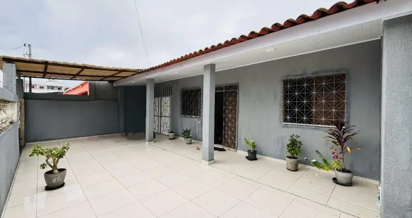 Casa à venda em rua pública, FAROLÂNDIA , Aracaju, SE