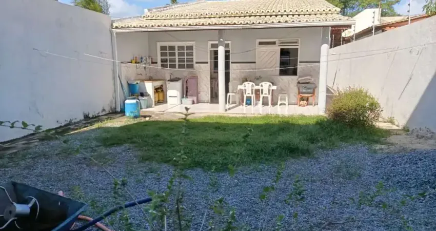 Casa com 3 quartos à venda na Rua Manoel Espinheira Fonseca, 100, Aruana, Aracaju