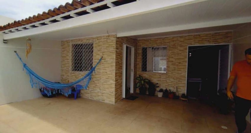 Casa com 3 quartos à venda na Rua E, 135, Aruana, Aracaju