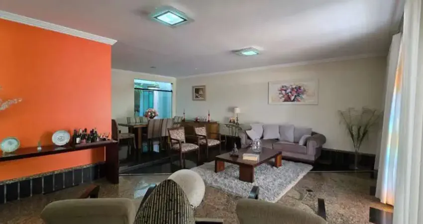 Casa com 6 quartos à venda na Rua Alessandro Oliveira Porto, 71, Luzia, Aracaju