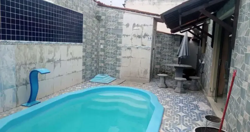 Casa à venda em rua pública, GRUTA DE LOURDES , Maceió, AL